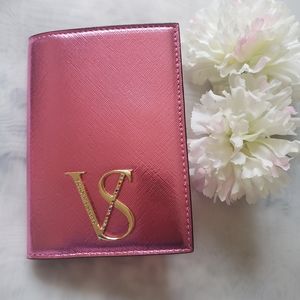 VICTORIA SECRET PASSPORT CASE